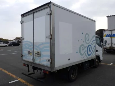 Mitsubishi CANTER  с аукциона в Японии