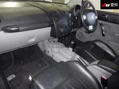 Volkswagen NEW BEETLE