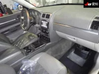 Dodge MAGNUM лот № 1037 оценка 3  с аукциона в Японии 2