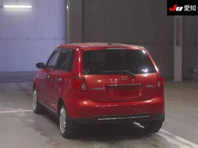 Mazda VERISA  с аукциона в Японии