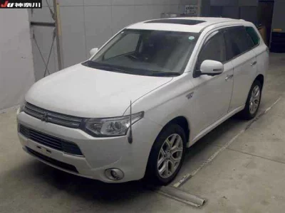 Mitsubishi OUTLANDER PHEV