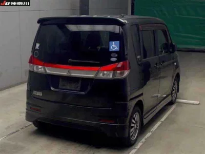 Mitsubishi DELICA D2