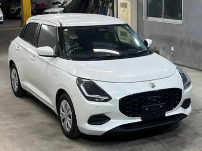 Suzuki SWIFT  с аукциона в Японии