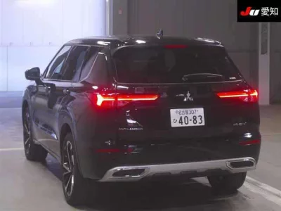 Mitsubishi OUTLANDER PHEV