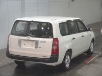 Toyota SUCCEED лот № 8016 оценка 3.5  с аукциона в Японии 3