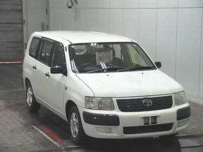 Toyota SUCCEED  с аукциона в Японии