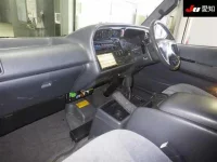Toyota HIACE VAN лот № 4237 оценка 3  с аукциона в Японии 2