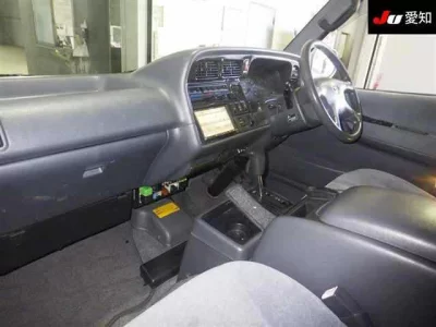 Toyota HIACE VAN  с аукциона в Японии