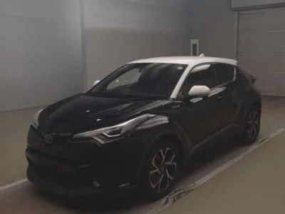 Toyota C-HR  с аукциона в Японии
