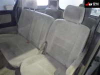 Toyota ALPHARD лот № 30531 оценка 3.5  с аукциона в Японии 3
