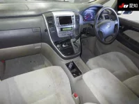 Toyota ALPHARD лот № 30531 оценка 3.5  с аукциона в Японии 2