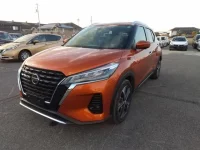 Nissan KICKS лот № 6729 оценка R  с аукциона в Японии 2