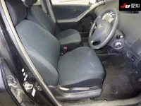 Toyota VITZ лот № 30506 оценка 3.5  с аукциона в Японии 5