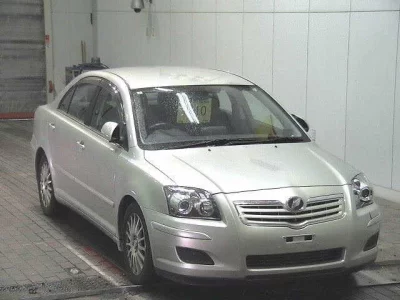 Toyota AVENSIS SEDAN