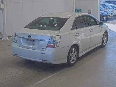 Toyota SAI  с аукциона в Японии