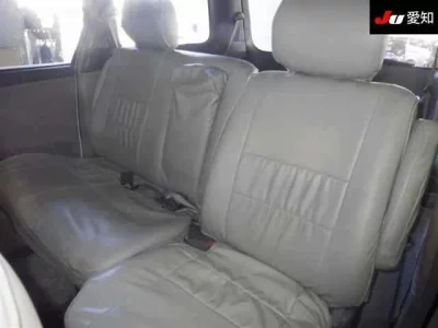 Toyota ESTIMA HYBRID  с аукциона в Японии