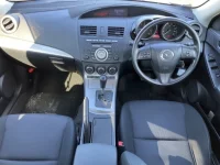 Mazda AXELA лот № 335 оценка RB  с аукциона в Японии 2