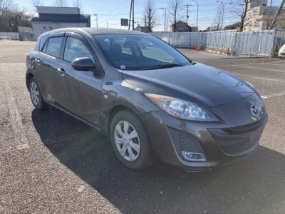 Mazda AXELA  с аукциона в Японии