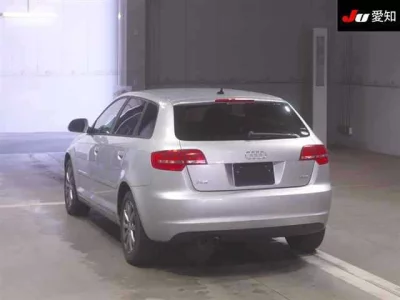 Audi A3  с аукциона в Японии