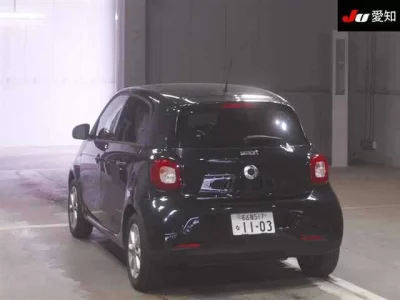 Smart FORFOUR  с аукциона в Японии