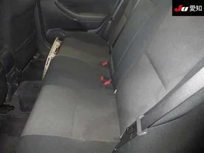 Toyota AVENSIS SEDAN