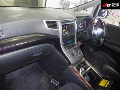 Toyota VELLFIRE  с аукциона в Японии