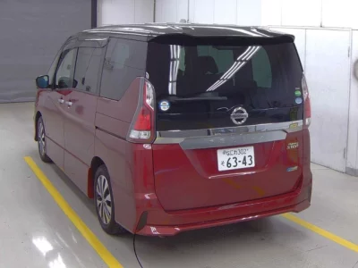 Nissan X-TRAIL  с аукциона в Японии