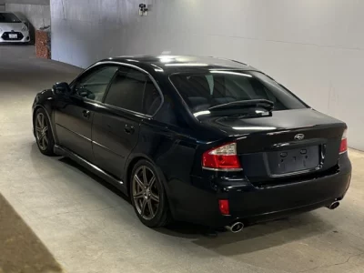 Subaru LEGACY B4
