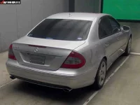 Mercedes-Benz E CLASS лот № 6419 оценка 4  с аукциона в Японии 3