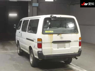 Toyota HIACE  с аукциона в Японии