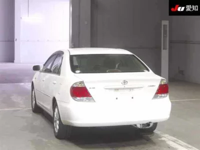 Toyota CAMRY  с аукциона в Японии