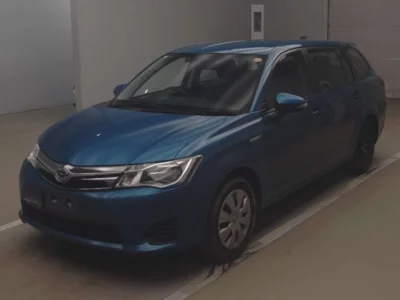 Toyota COROLLA FIELDER  с аукциона в Японии