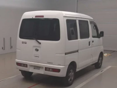 Toyota PIXIS VAN  с аукциона в Японии