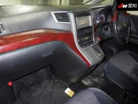 Toyota ALPHARD лот № 30629 оценка 3.5  с аукциона в Японии 2