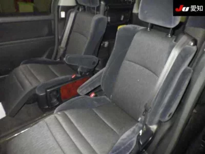 Toyota ALPHARD  с аукциона в Японии