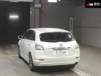 Toyota MARK X ZIO лот № 5196 оценка 4  с аукциона в Японии 1