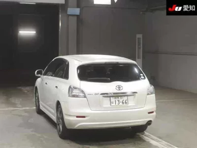 Toyota MARK X ZIO  с аукциона в Японии