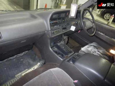 Toyota HIACE  с аукциона в Японии