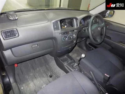Toyota PROBOX  с аукциона в Японии