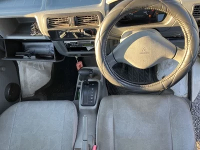 Mitsubishi MINICAB TRUCK