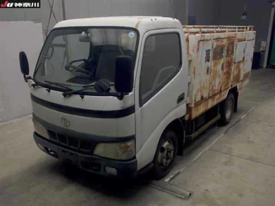 Toyota DYNA  с аукциона в Японии