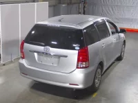 Toyota WISH лот № 3503 оценка R  с аукциона в Японии 1