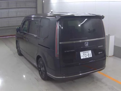 Honda STEP WAGON  с аукциона в Японии