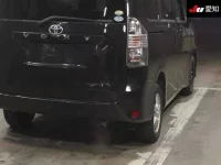 Toyota VOXY лот № 30627 оценка R  с аукциона в Японии 7