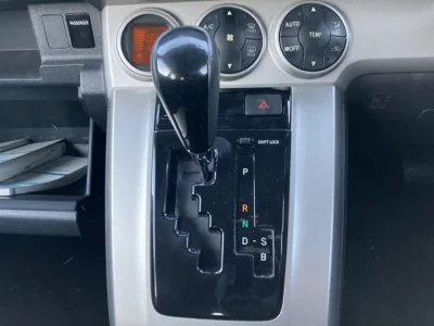 Toyota COROLLA RUMION  с аукциона в Японии