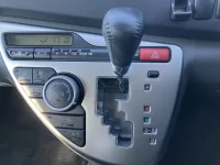 Toyota ISIS лот № 766 оценка 3.5  с аукциона в Японии 3