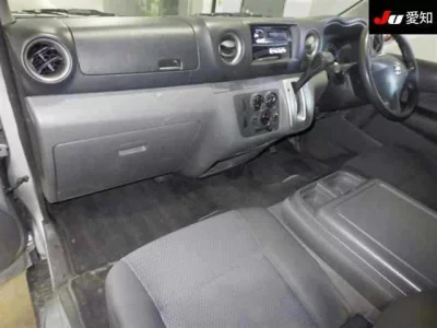 Nissan CARAVAN VAN  с аукциона в Японии