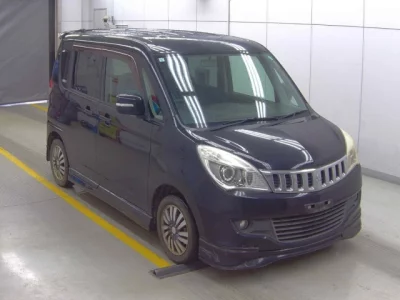 Mitsubishi DELICA D2