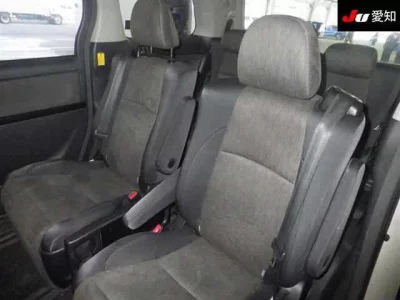 Toyota VELLFIRE  с аукциона в Японии