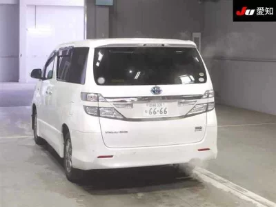 Toyota VELLFIRE  с аукциона в Японии